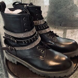 NIB- Steve Madden Black and Silver Combat Boots